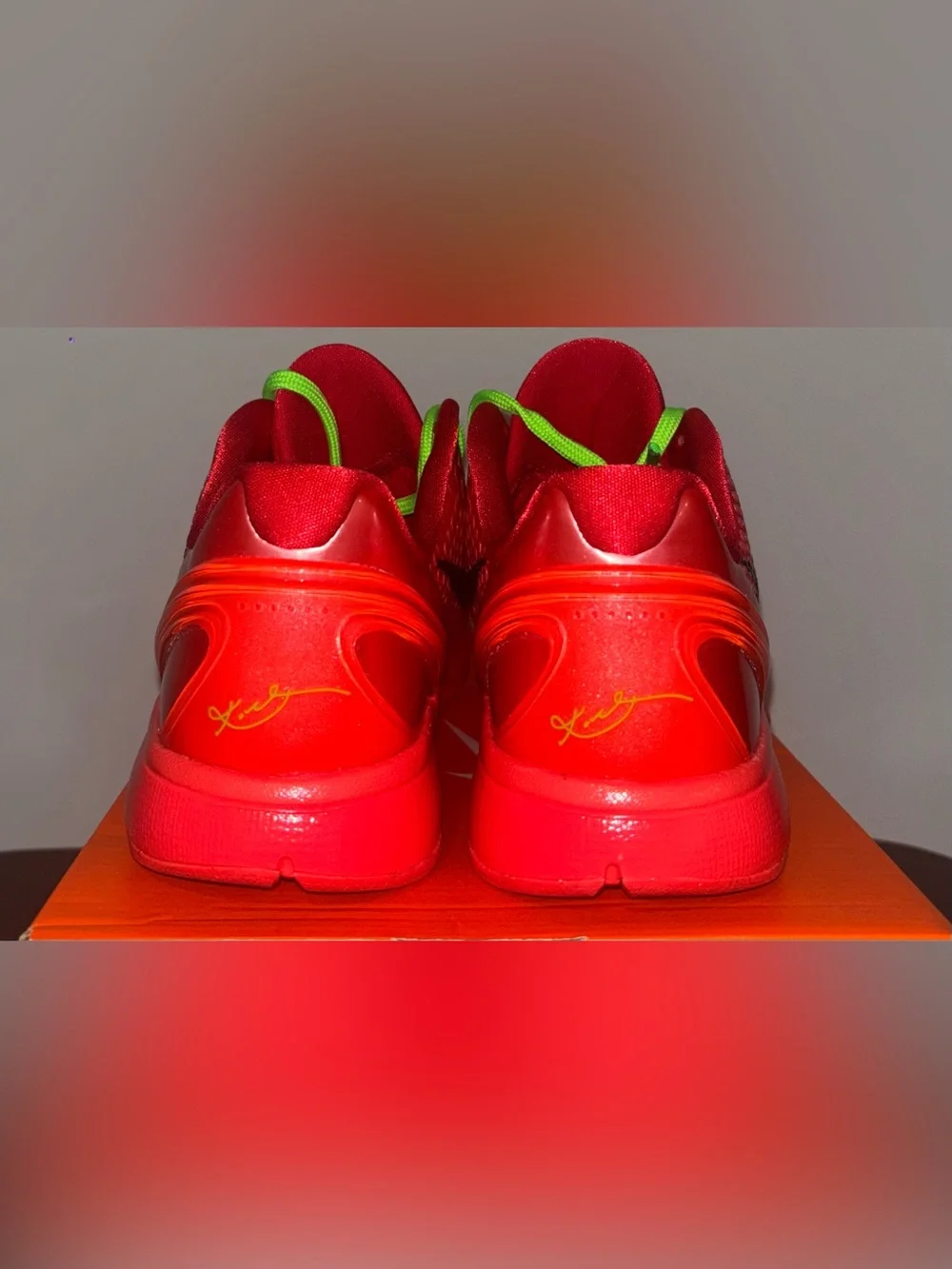 Nike Kobe 6 Protro Reverse Grinch Brand New With Box Grade School Size 7Y - Picture 3 of 5